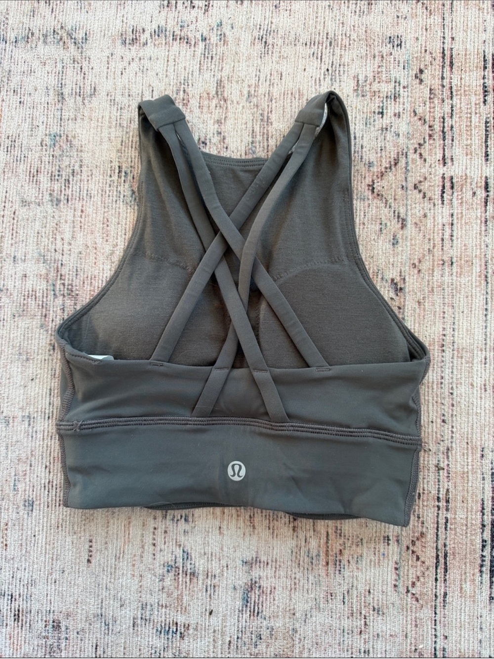 lululemon athletica High-Neck Sports Bra - olive green size 2